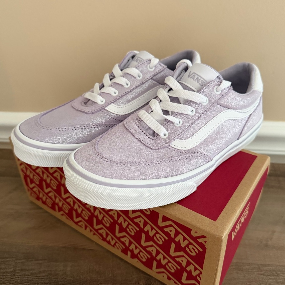 NEW Vans Shimmering Lilac Sneakers